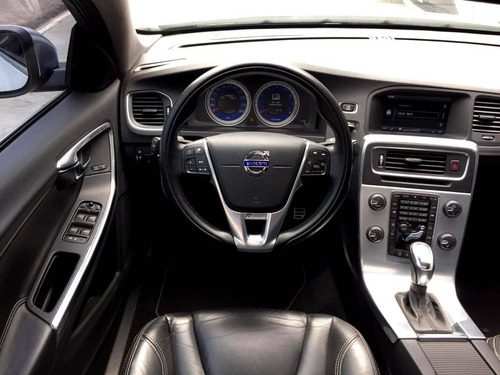 Volvo S60 3.0 T6 R-design Awd Gasolina 4p Automático