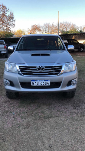 Toyota Hilux 3.0 Cd Srv Limited Tdi 171cv 4x4 2015