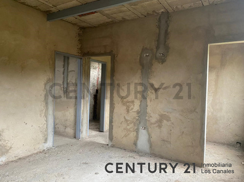 Casa En Venta En Barcelona. C.r Pedregal Country Ii