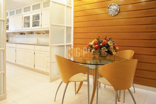 Imagen 25 de 30 de Hermoso Departamento En Venta De 3 Dormitorios.