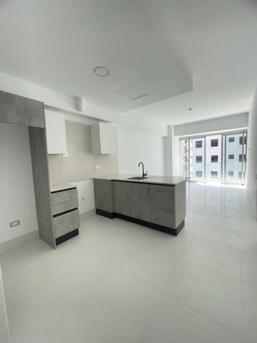 Apartamento En Venta En El Corazón De Piantini