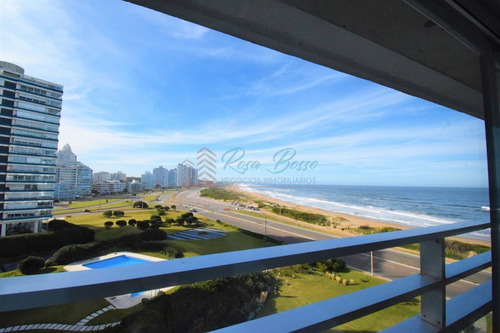 Imagen 12 de 30 de Hermoso Apto Para La Venta Frente Al Mar.