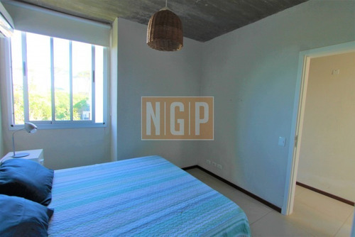 Apartamento En La Barra, 2 Dormitorios -ref:17201