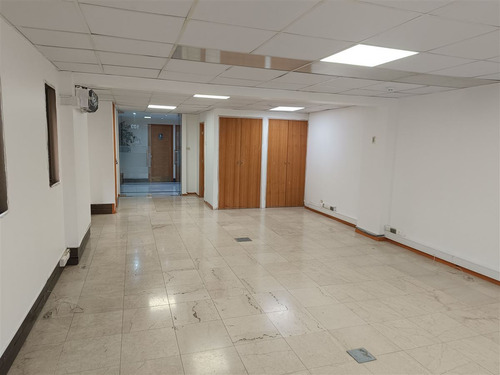 Oficina En Arriendo En Providencia