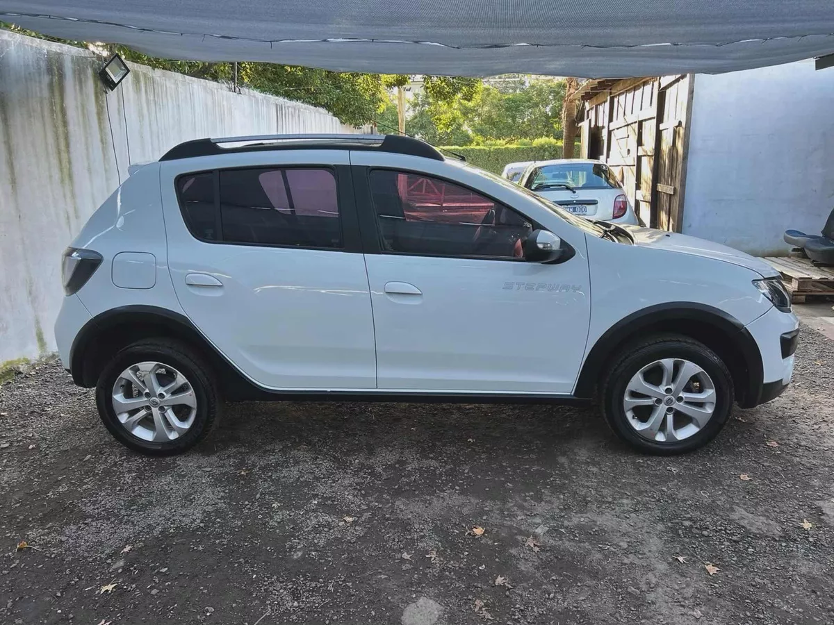 Renault Sandero Stepway 1.6 Privilege 105cv Nac