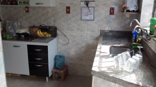 Casa Em Araraquara Sp. Troco Ou Vendo