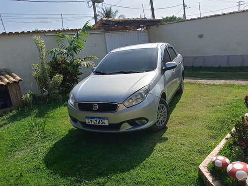 Fiat Grand Siena 2013 1.4 Attractive Flex 4p
