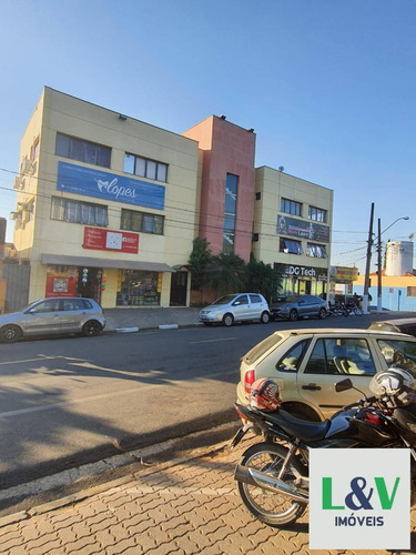 Imagem 1 de 9 de Sala Comercial Para Locação - 1706