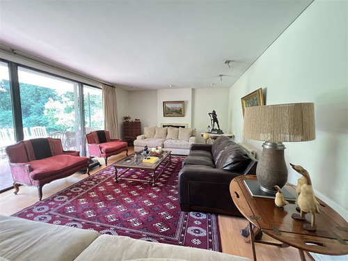 Casa En Arriendo En Lo Barnechea