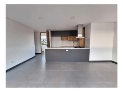 Rhbr-12015 Apartamento Piso 8 (medellin, Laureles)