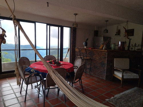En Venta Bella Casa En San José De Los Altos Kh