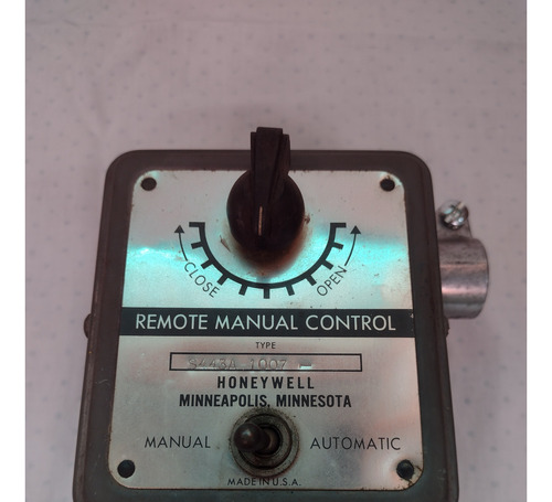 Potenciômetro Honeywell S443a 1007 , Seminovo.