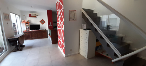 Imagen 4 de 14 de Unidad De 2 Y ½ Con Balcón Y Terraza Propia