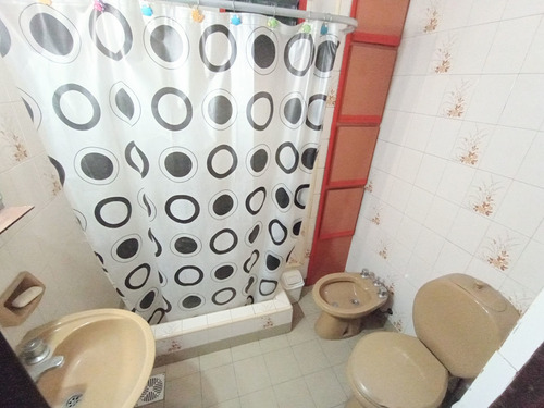 Imagen 10 de 17 de Venta Ph 4 Amb Con Patio Y Cochera Wilde