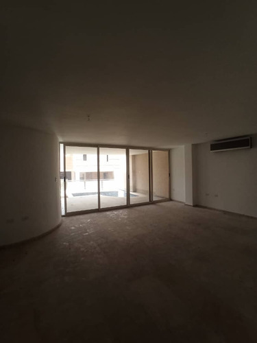 Excelente Townhouse En Terrazas Del Country Res Mikonos
