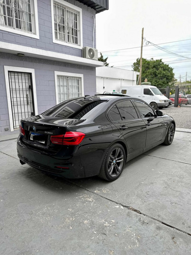 Imagen 3 de 25 de Bmw Serie 3 2016 3.0 330i Sedan Sport Line 252cv