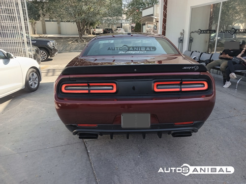 Dodge Challenger 6.2 Srt Hellc At