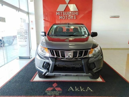 Mitsubishi L200 Triton Outdoor Gls 2.4, Mit0010