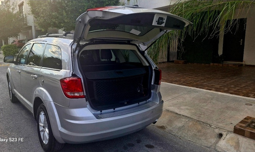 Dodge Journey 2.4 Sxt 5 Pas At