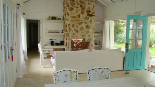 Imagen 5 de 26 de Casa, 3 Dorm Y Dep, Punta Del Este, La Barra, Laguna Blanca, Venta Y Alquiler- Ref: 376