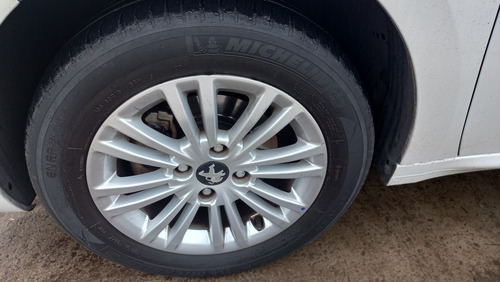 Peugeot 208 1.6 Allure