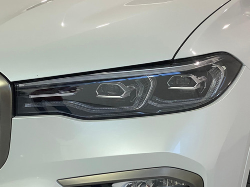 BMW X7 5p M50i V8/4.4/T Aut