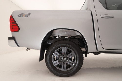 Toyota Hilux 2.4 Cd Sr 150cv 4x2
