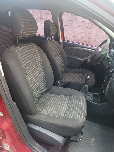 Renault Sandero 1.0 16v Expression Hi-flex 5p