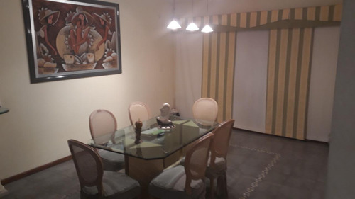 Casa En Ramos Mejia