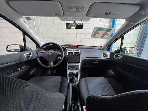 Peugeot 307 307 Hatch. Presence 1.6 16V (flex)