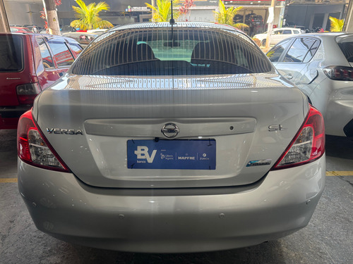 Nissan Versa 1.6 16v Sl Flex 4p