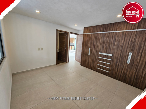 Casas En Venta En Metepec Cerca Del Parque Bicentenario Con 4 O 5 Recamaras