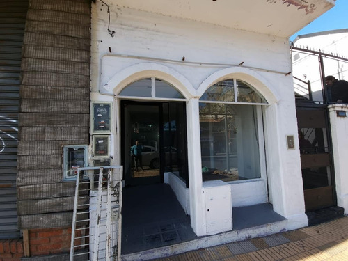 Imagen 2 de 8 de Alquiler Local - Av. Ángel Torcuato De Alvear (ruta 202) - Don Torcuato