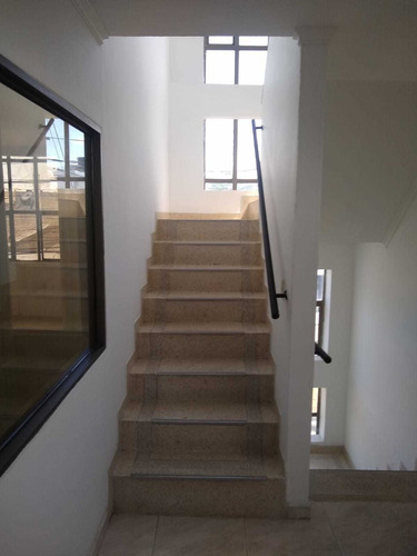 Imagen 2 de 15 de Edificio En El Centro Para La Venta O Arriendo Cerca A Clinicas