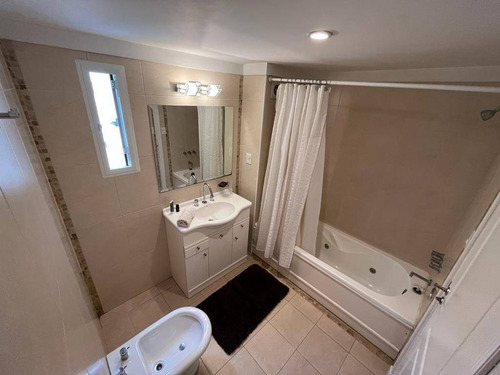 Venta Departamento Con Cochera Y Baulera En Delfi I. Plaza Mitre