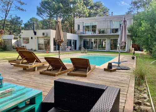 Imagen 3 de 30 de Venta De Casa 4 Dormitorios En Montoya, La Barra