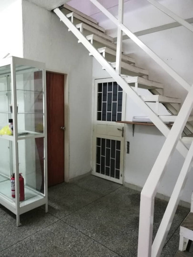 Imagen 7 de 8 de Alquiler Local Comercial En Cc Los Chaguaramos, Nva Barcelona