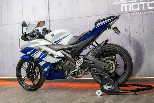 Yamaha R15 150 2017