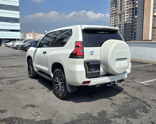 Toyota Prado Tx 2020 At 2.7 Kms 4x4 Kms 46.500 Peritaje 1a
