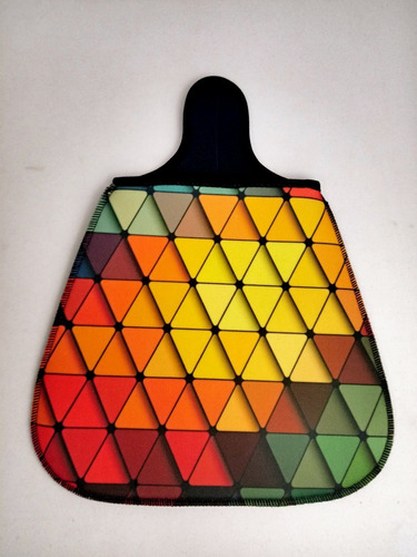 Imagem 3 de 9 de Lixeira Para Veículo Neoprene Lixocar Personalize Triângulos