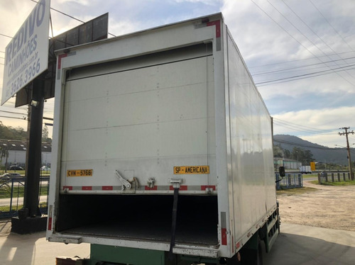 Imagem 6 de 15 de Mercedes Benz 710