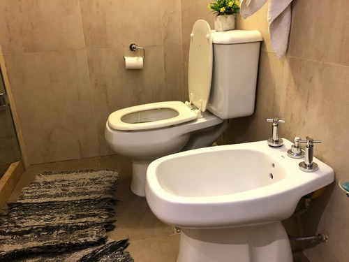 Hermosa Casa De 3 Dormitorios En Zona Norte, Excelente Ubicación