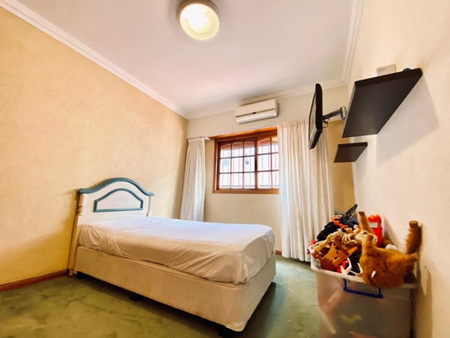 Casa En Venta En Mataderos