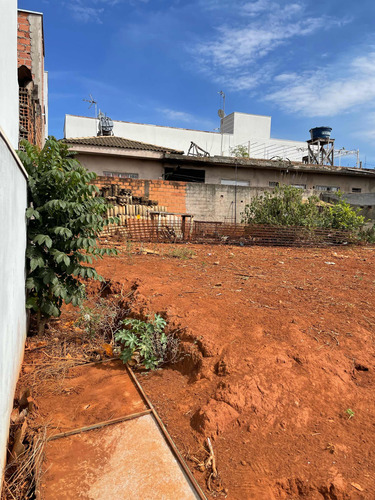 Terreno Comercial