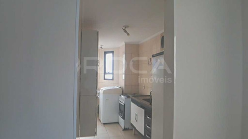Venda De Apartamentos / Padrão Na Cidade De São Carlos 27498