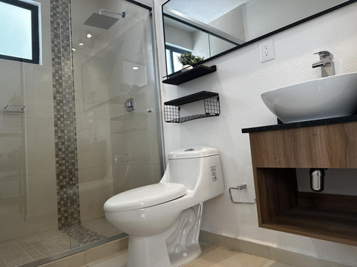 Casas En Venta En Los Olvera Frente A Shoenstatt