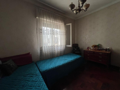 Ciudad Jardin Venta Chalet 4 Ambientes Lote 200 M F: 10329