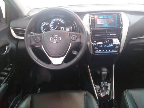 Toyota Yaris Sedan Xls 1.5 Flex 16v 4p