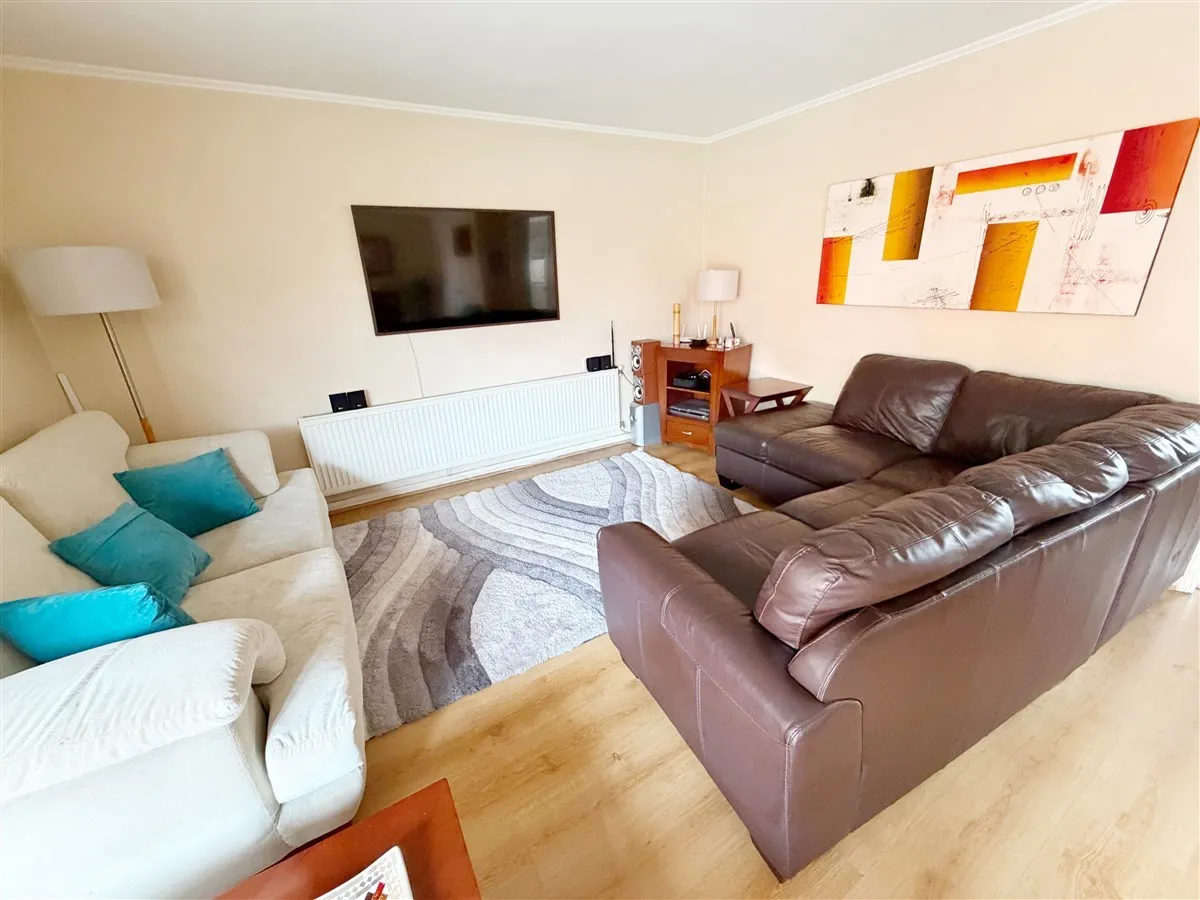 Imagen 4 de 29 de Casa En Venta De 5 Dorm. En Huechuraba