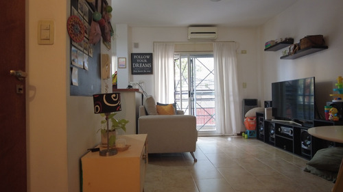 Imagen 2 de 14 de Departamento 2 Ambientes En Venta En San Martín Centro